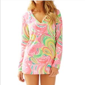 Lilly Pulitzer Megan Hoodie Beach Cover